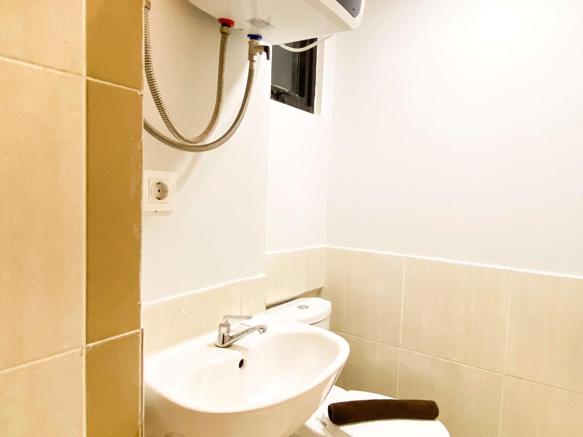 Apartemen And Cozy 3br Meikarta By Travelio *